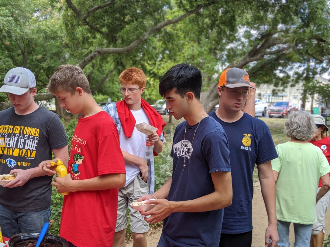 00100lPORTRAIT_00100_BURST20190928114059343_COVER (1)