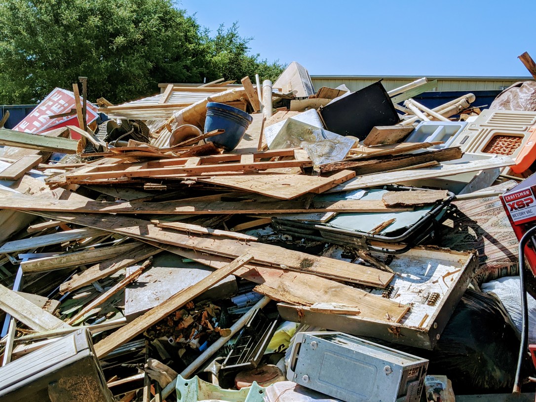 00000IMG_00000_BURST20200711103317079_COVER